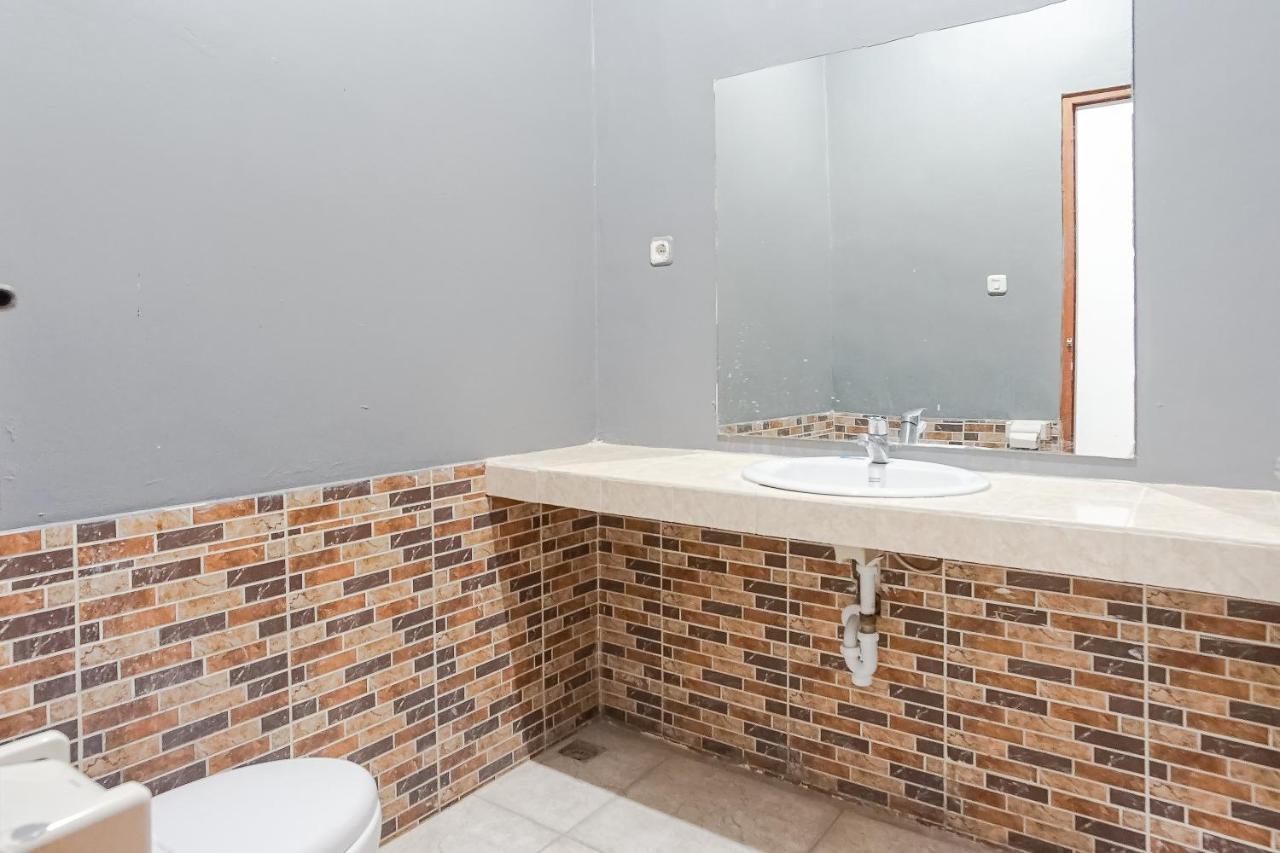 Ketapang Guesthouse Echo Beach Canggu Ngoại thất bức ảnh