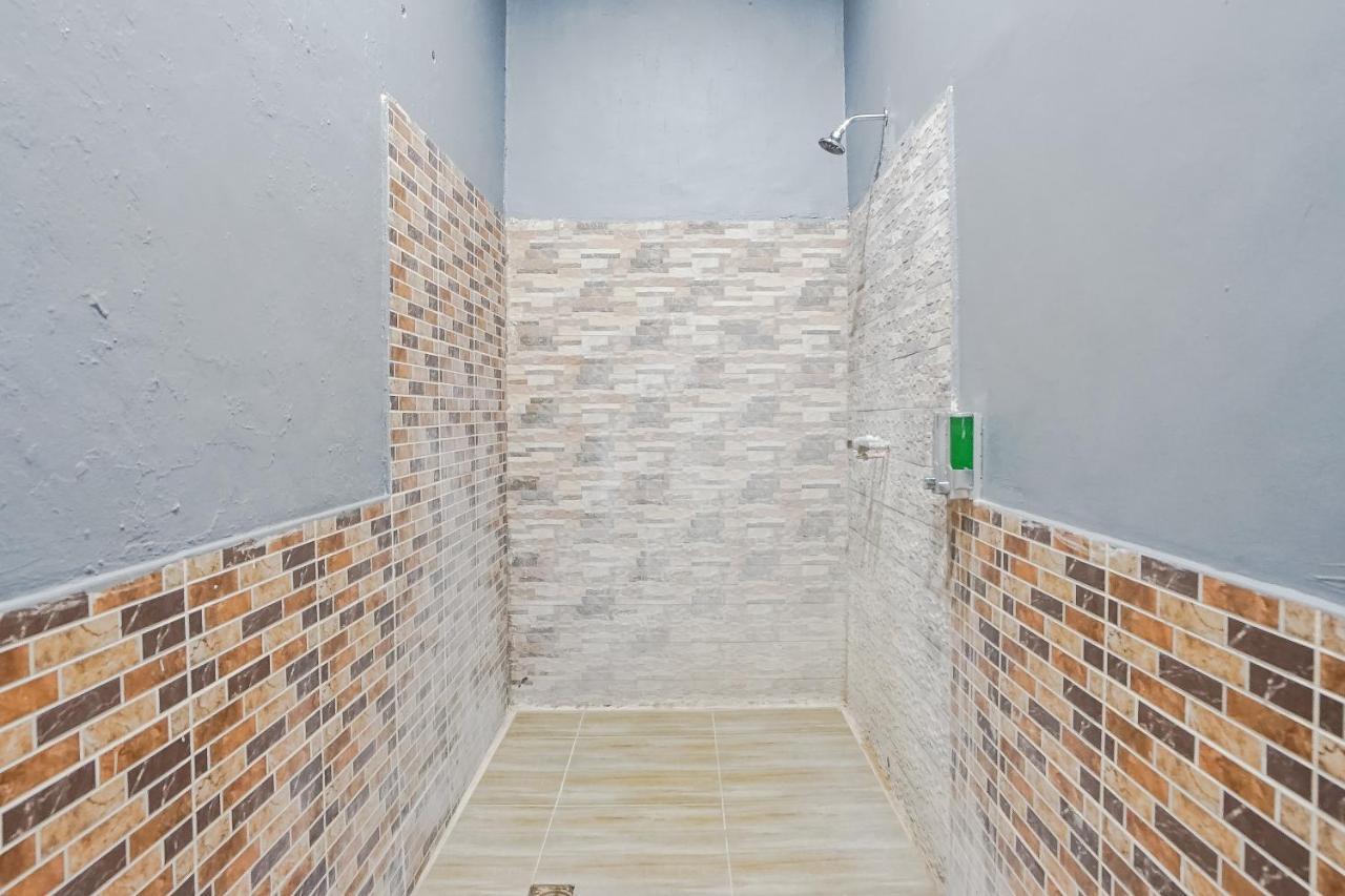 Ketapang Guesthouse Echo Beach Canggu Ngoại thất bức ảnh