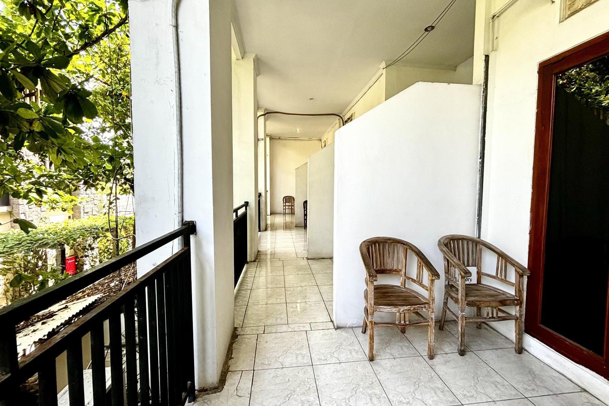 Ketapang Guesthouse Echo Beach Canggu Ngoại thất bức ảnh
