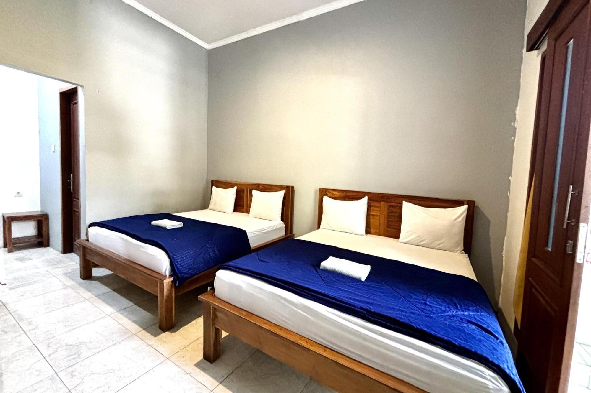 Ketapang Guesthouse Echo Beach Canggu Ngoại thất bức ảnh