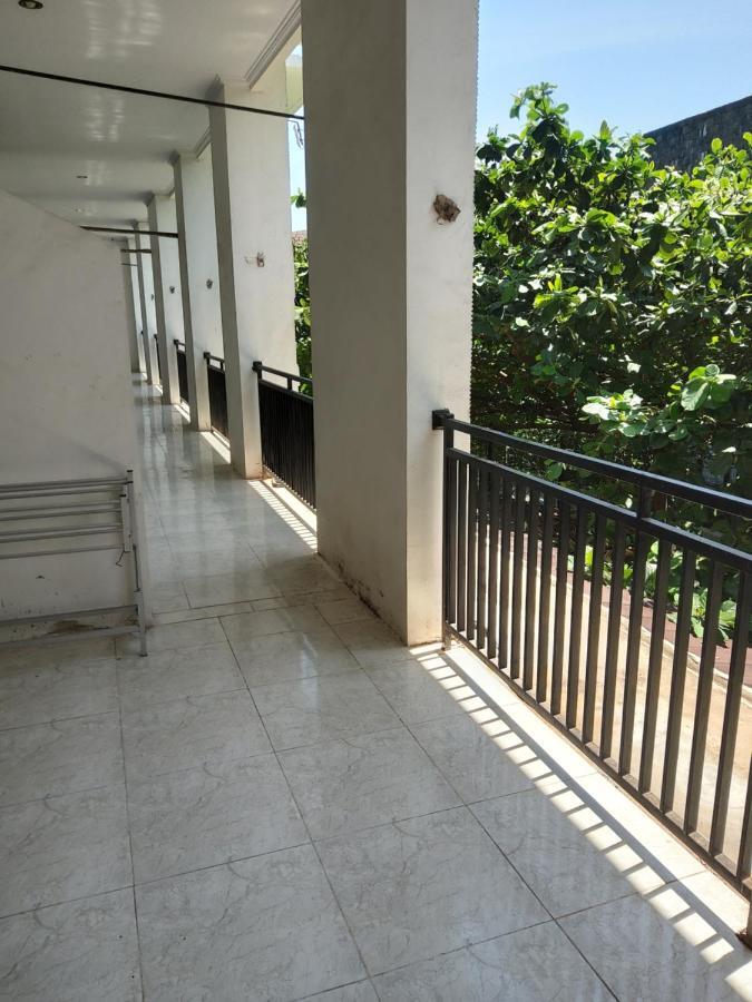 Ketapang Guesthouse Echo Beach Canggu Ngoại thất bức ảnh