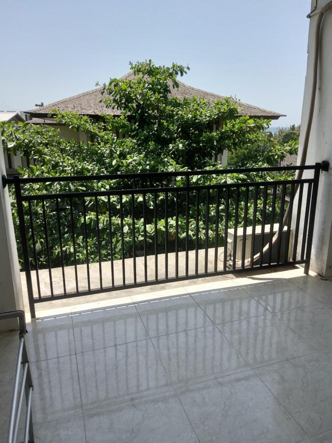 Ketapang Guesthouse Echo Beach Canggu Ngoại thất bức ảnh