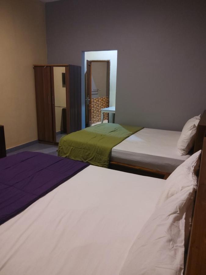 Ketapang Guesthouse Echo Beach Canggu Ngoại thất bức ảnh